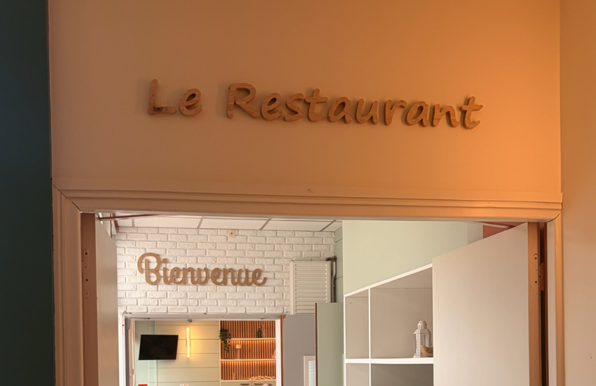 Photos lettres en bois pano arras restaurant