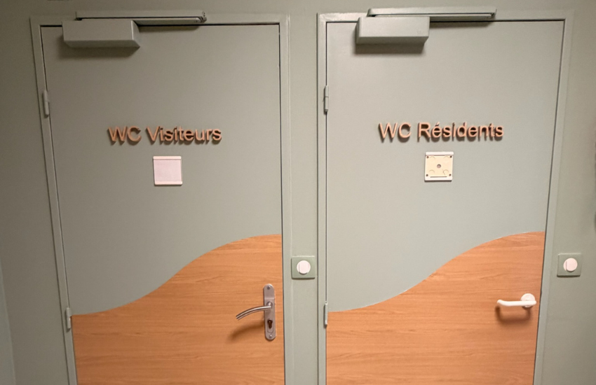 Photos lettres en bois pano arras sanitaire